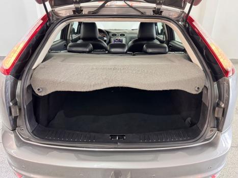 FORD Focus Hatch 1.6 4P GLX FLEX, Foto 6