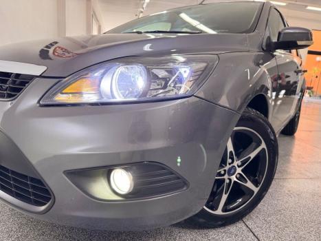 FORD Focus Hatch 1.6 4P GLX FLEX, Foto 22