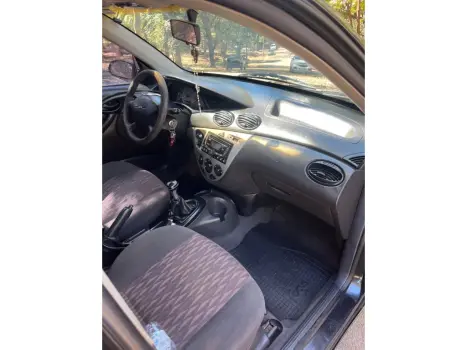FORD Focus Hatch 1.6 4P GLX, Foto 7