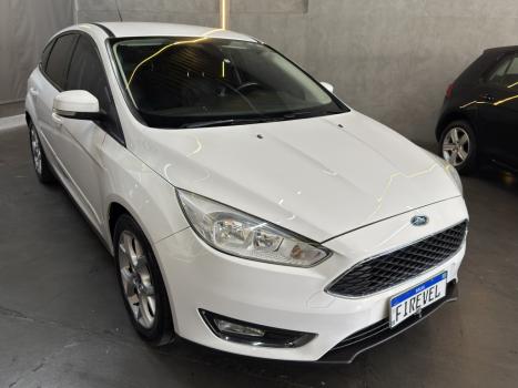 FORD Focus Hatch 1.6 16V 4P SE PLUS FLEX, Foto 1