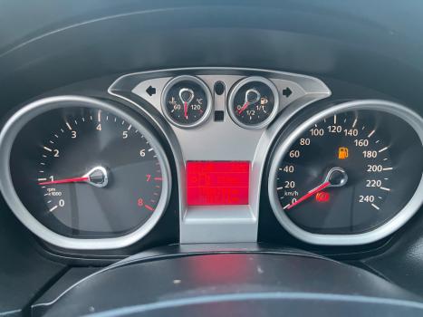 FORD Focus Hatch 1.6 4P GLX FLEX, Foto 9