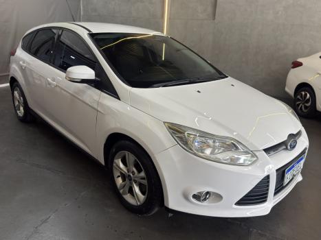 FORD Focus Hatch 1.6 16V 4P SE FLEX, Foto 2