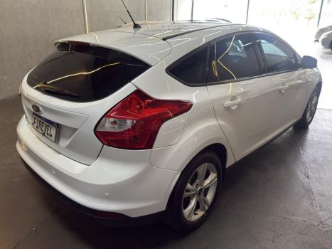 FORD Focus Hatch 1.6 16V 4P SE FLEX, Foto 3