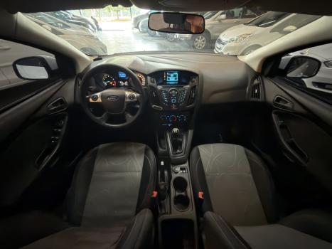 FORD Focus Hatch 1.6 16V 4P SE FLEX, Foto 9