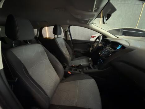 FORD Focus Hatch 1.6 16V 4P SE FLEX, Foto 10