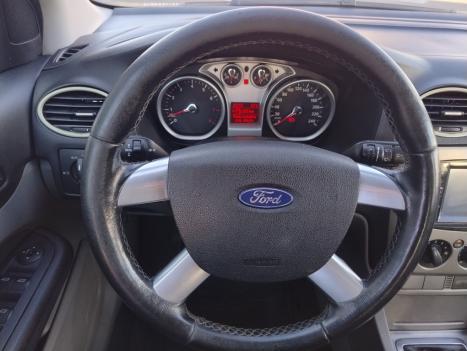 FORD Focus Hatch 1.6 4P FLEX GL, Foto 9