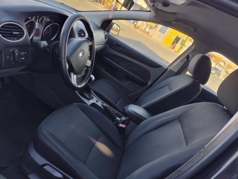FORD Focus Hatch 1.6 4P FLEX GL, Foto 13