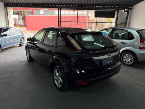 FORD Focus Hatch 2.0 16V 4P GLX AUTOMTICO, Foto 6