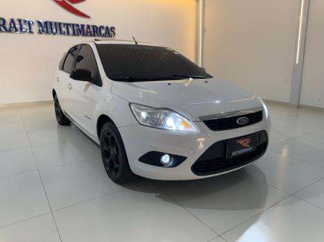 FORD Focus Hatch 2.0 16V 4P TITANIUM PLUS FLEX, Foto 2