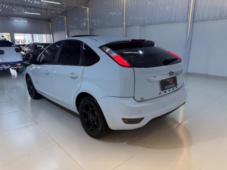 FORD Focus Hatch 2.0 16V 4P TITANIUM PLUS FLEX, Foto 7