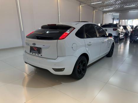FORD Focus Hatch 2.0 16V 4P TITANIUM PLUS FLEX, Foto 8