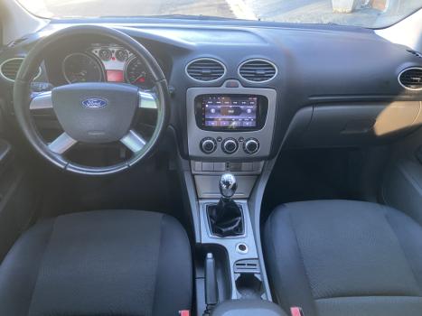 FORD Focus Hatch 2.0 16V 4P GLX FLEX, Foto 2