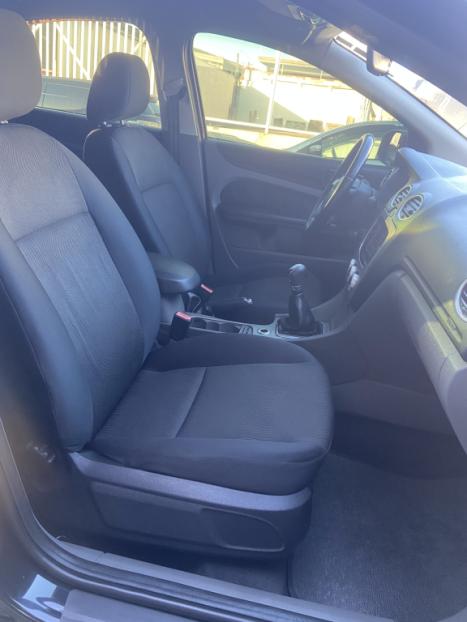 FORD Focus Hatch 2.0 16V 4P GLX FLEX, Foto 11
