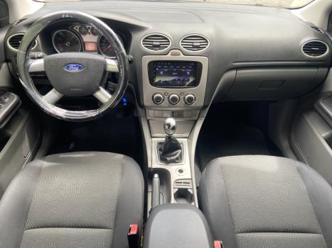 FORD Focus Hatch 2.0 16V 4P GLX FLEX, Foto 2