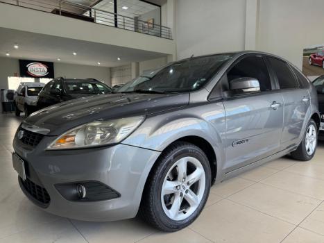 FORD Focus Hatch 2.0 16V 4P GLX FLEX, Foto 2