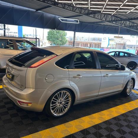 FORD Focus Hatch 2.0 16V 4P GLX AUTOMTICO, Foto 4