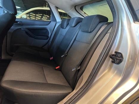 FORD Focus Hatch 2.0 16V 4P GLX AUTOMTICO, Foto 8