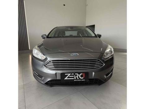 FORD Focus Hatch 2.0 16V 4P TITANIUM PLUS FLEX, Foto 2