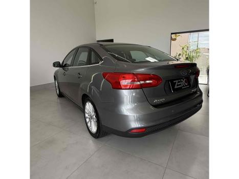 FORD Focus Hatch 2.0 16V 4P TITANIUM PLUS FLEX, Foto 8