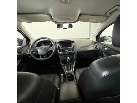 FORD Focus Hatch 2.0 16V 4P TITANIUM PLUS FLEX, Foto 10