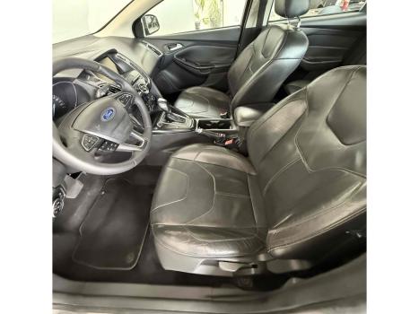 FORD Focus Hatch 2.0 16V 4P TITANIUM PLUS FLEX, Foto 12