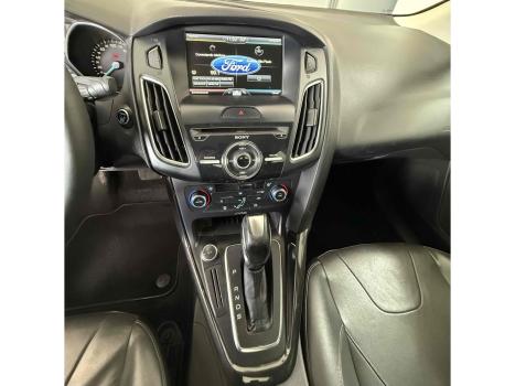 FORD Focus Hatch 2.0 16V 4P TITANIUM PLUS FLEX, Foto 16