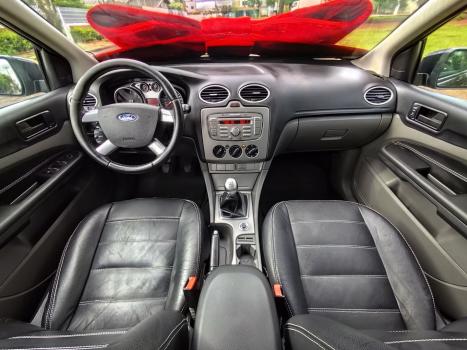 FORD Focus Hatch 2.0 16V 4P GLX FLEX, Foto 9