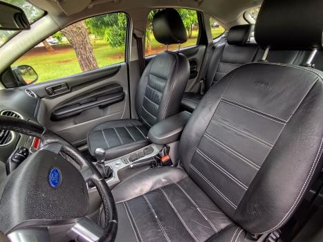 FORD Focus Hatch 2.0 16V 4P GLX FLEX, Foto 10