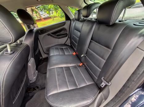 FORD Focus Hatch 2.0 16V 4P GLX FLEX, Foto 11
