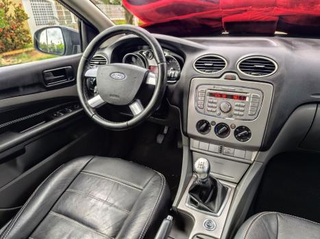 FORD Focus Hatch 2.0 16V 4P GLX FLEX, Foto 13