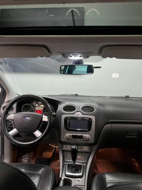 FORD Focus Hatch 2.0 16V 4P FLEX TITANIUM AUTOM�TICO, Foto 10