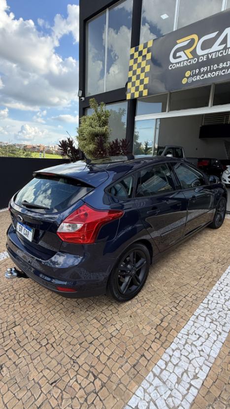 FORD Focus Hatch 2.0 16V 4P FLEX SE PLUS POWERSHIFT AUTOM�TICO, Foto 4