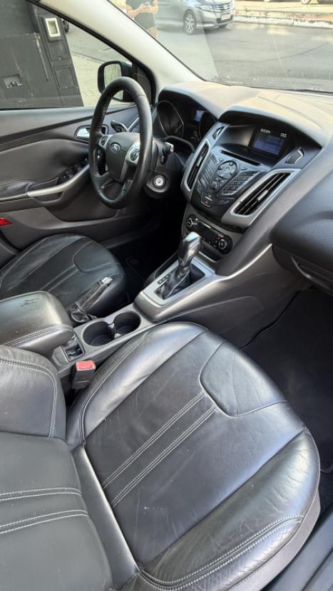 FORD Focus Hatch 2.0 16V 4P FLEX SE PLUS POWERSHIFT AUTOM�TICO, Foto 7