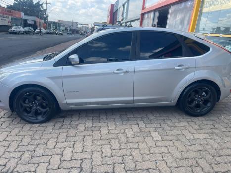 FORD Focus Hatch 2.0 16V 4P FLEX TITANIUM AUTOM�TICO, Foto 4