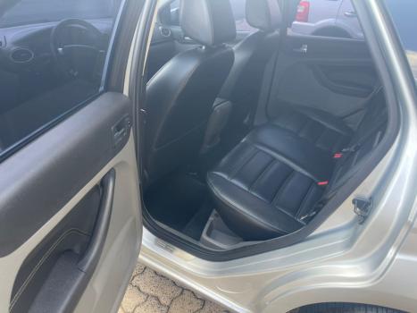FORD Focus Hatch 2.0 16V 4P FLEX TITANIUM AUTOM�TICO, Foto 8