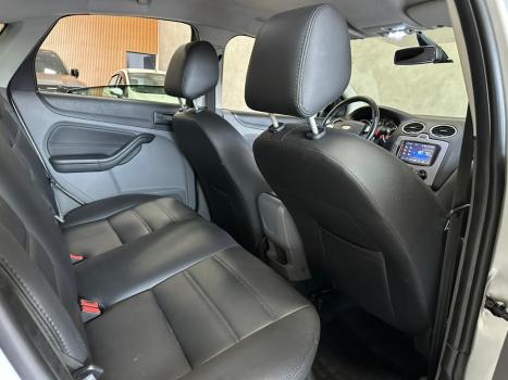 FORD Focus Hatch 2.0 16V 4P FLEX AUTOM�TICO, Foto 10