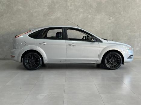 FORD Focus Hatch 2.0 16V 4P FLEX AUTOM�TICO, Foto 14