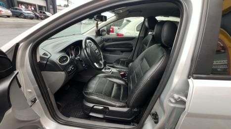 FORD Focus Hatch 2.0 16V 4P FLEX TITANIUM AUTOM�TICO, Foto 6