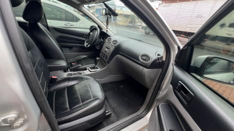 FORD Focus Hatch 2.0 16V 4P FLEX TITANIUM AUTOM�TICO, Foto 10