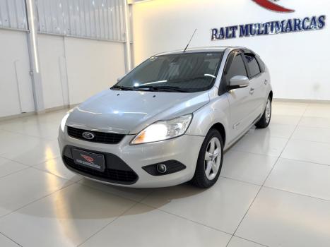 FORD Focus Hatch 2.0 16V 4P GLX AUTOM�TICO, Foto 3