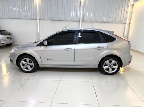 FORD Focus Hatch 2.0 16V 4P GLX AUTOM�TICO, Foto 4
