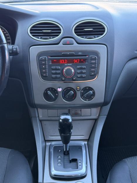 FORD Focus Hatch 2.0 16V 4P FLEX SE AUTOM�TICO, Foto 4