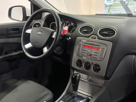 FORD Focus Hatch 2.0 16V 4P FLEX AUTOM�TICO, Foto 5