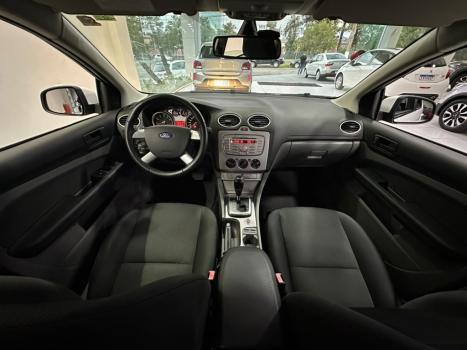 FORD Focus Hatch 2.0 16V 4P FLEX AUTOM�TICO, Foto 10