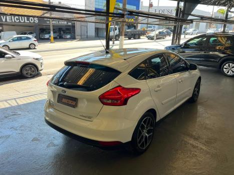 FORD Focus Hatch 2.0 16V 4P FLEX TITANIUM AUTOM�TICO, Foto 5