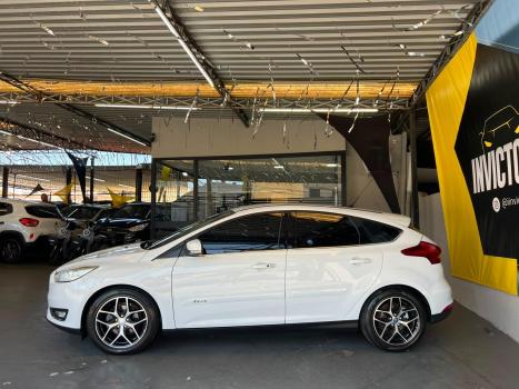 FORD Focus Hatch 2.0 16V 4P FLEX TITANIUM AUTOM�TICO, Foto 7