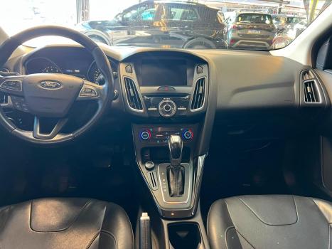 FORD Focus Hatch 2.0 16V 4P FLEX TITANIUM AUTOM�TICO, Foto 10
