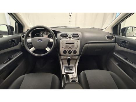 FORD Focus Hatch 2.0 16V 4P GLX AUTOMÁTICO, Foto 10