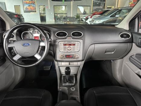 FORD Focus Hatch 2.0 16V 4P FC AUTOMÁTICO, Foto 2