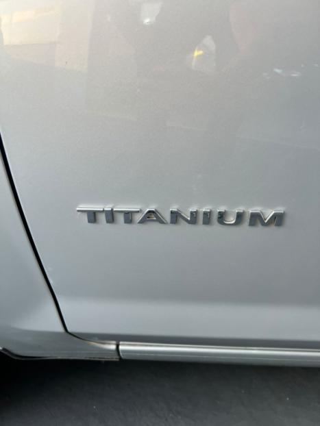 FORD Focus Hatch 2.0 16V 4P TITANIUM FLEX, Foto 2